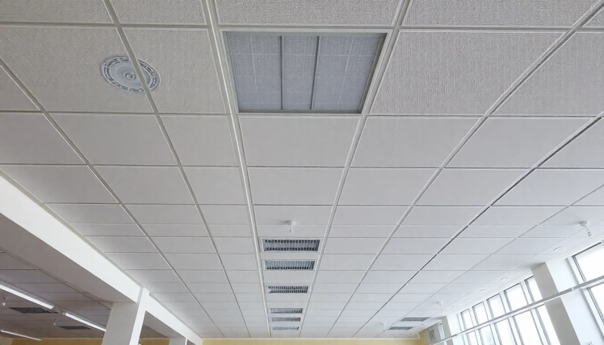 Jaki jest koszt robocizny sufitu podwieszanego Gdańsk