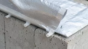 montaż folii kubełkowej cena robocizny